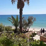 Lägenhet Luxurious First Floor With Balconies Overlooking Pool And Gardens. Albufeira