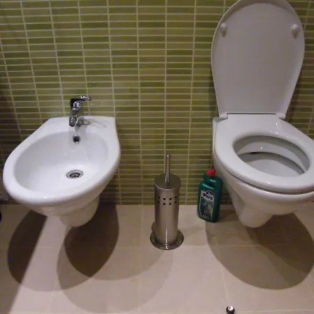 Apartament Luxurious First Floor With Balconies Overlooking Pool And Gardens. *