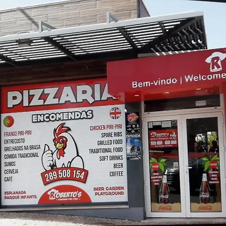 Apartament Luxurious First Floor With Balconies Overlooking Pool And Gardens. *